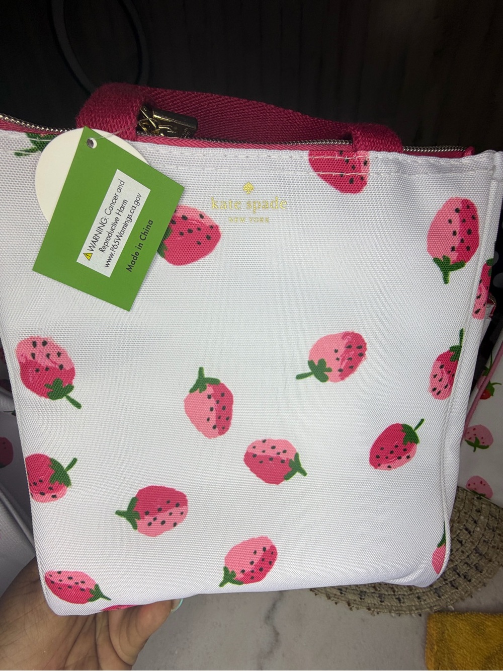 kate spade 🍓 White Canvas lunch bag